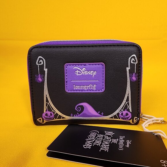 Loungefly The Nightmare Before Christmas Jack & Sally Pumpkin Frame Wallet NEW - Picture 5 of 12